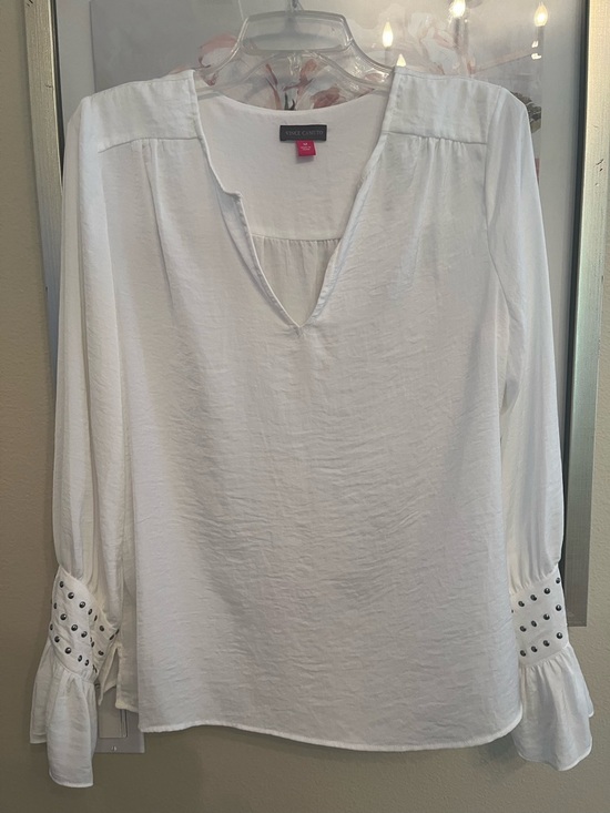 Vince Camuto Tops - Vince Camuto White V-Neck Blouse with Studded Cuffs